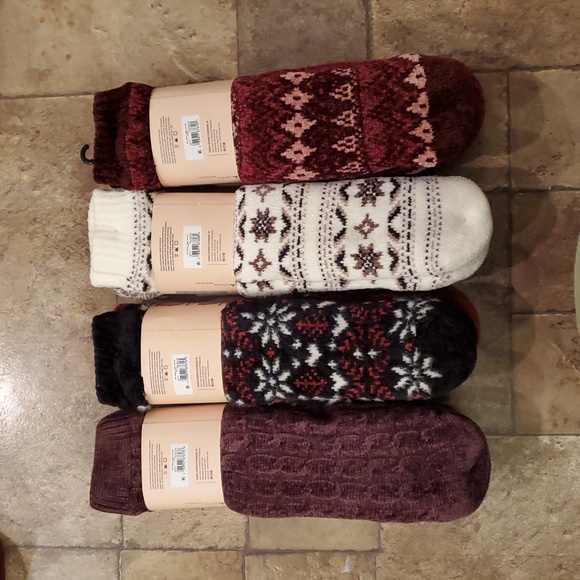 Muk Luks Women's Cabin Socks - 8 pair Multi-Color Pack - Picture 2 of 2